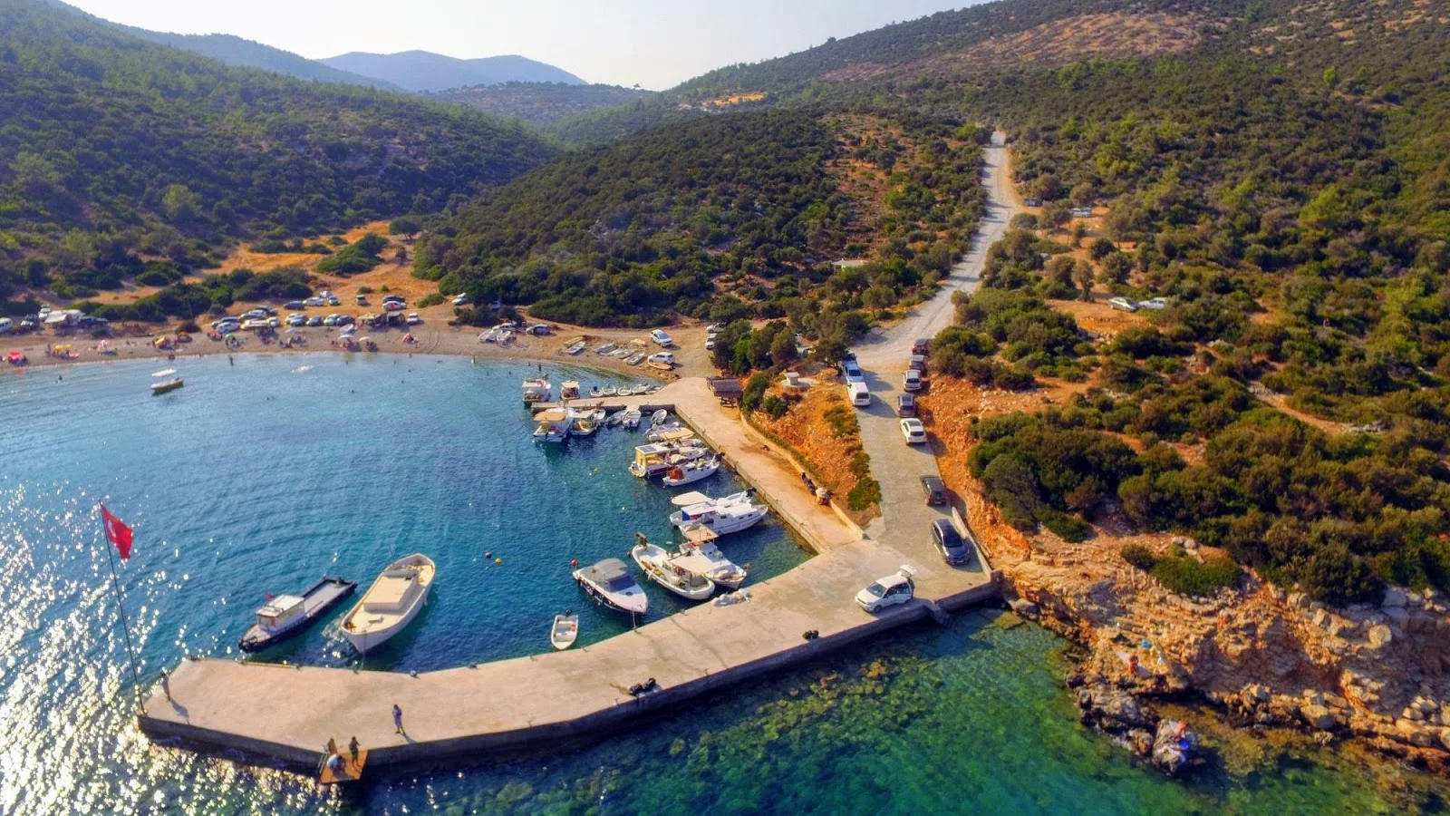 Bodrum’da 2 Yaşındaki Kız Boğulmaktan Kurtarıldı