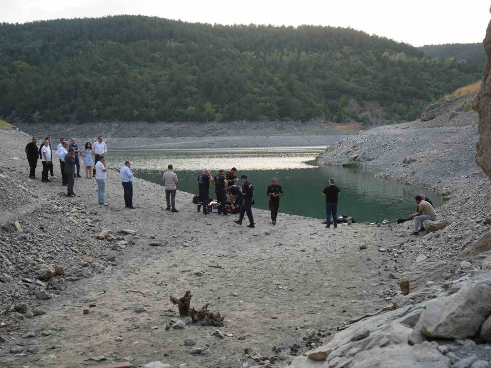 Baraja Giren Çocuk Hayatını Kaybetti