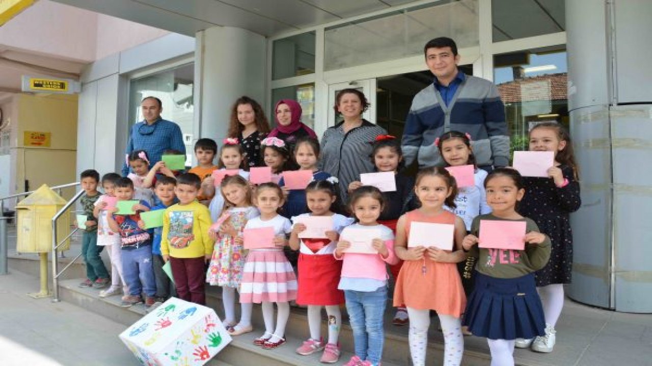 Öğrencilerden Mehmetçik’e mektup