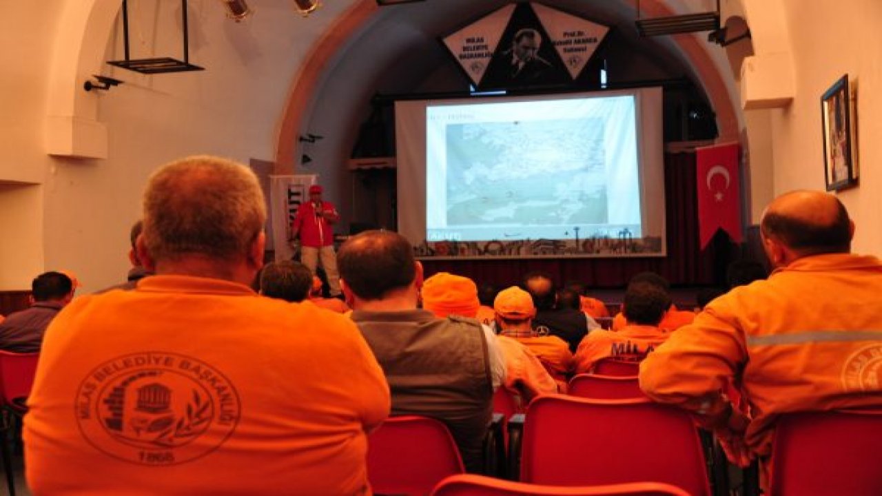 Belediye personeline deprem semineri