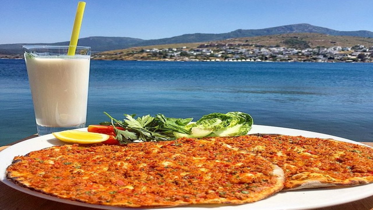 50 LİRAYA AYRAN 68 LİRAYA LAHMACUN