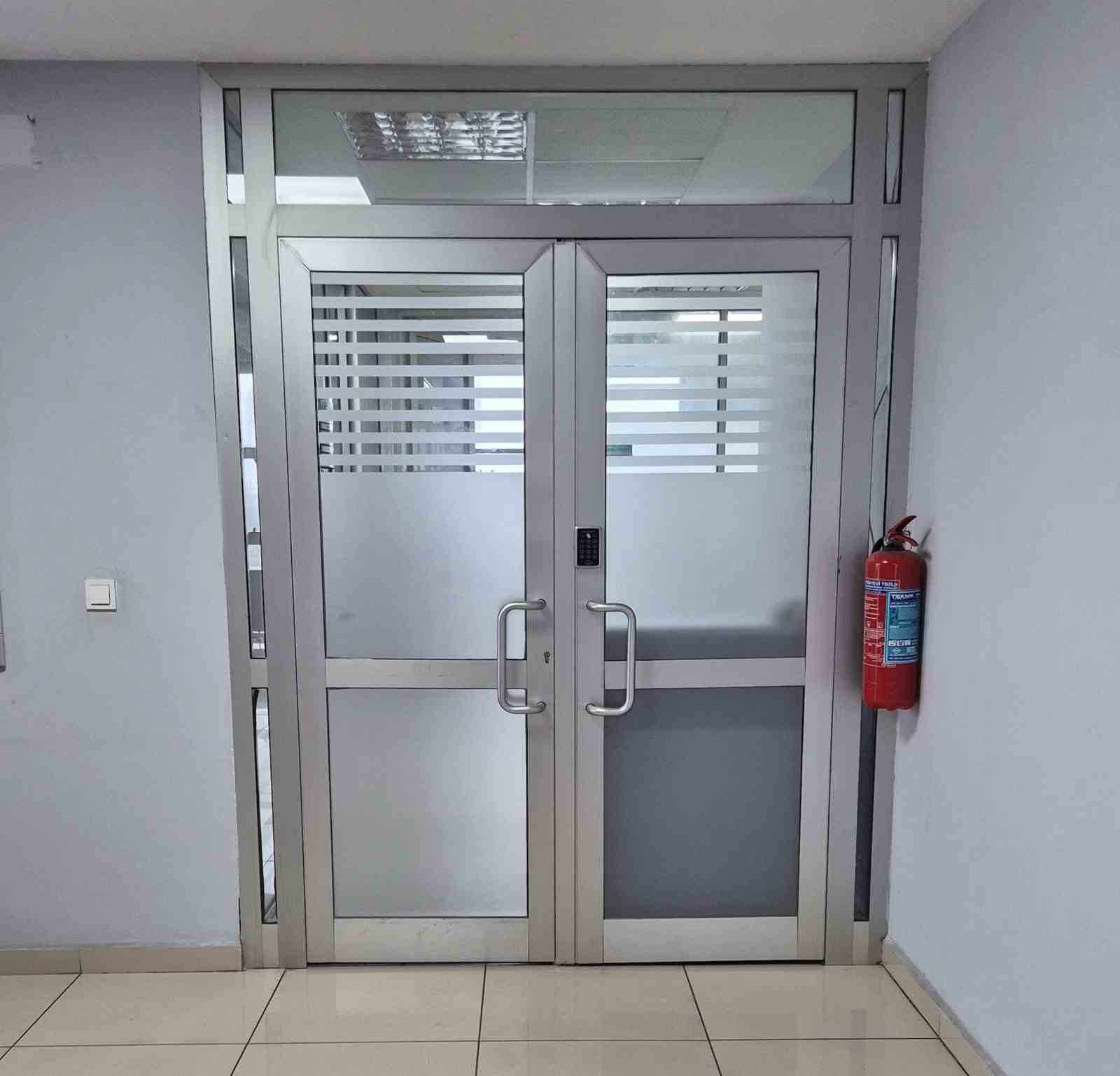 Belediye Meclisi Toplantısını Takip Eden Muhabir Saldırıya Uğradı