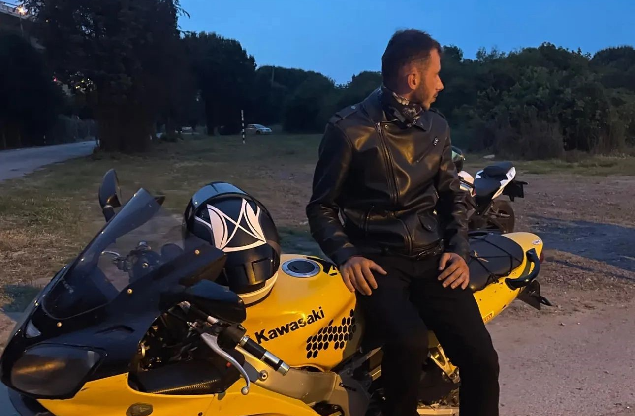 Tıra Çarpan Motosiklet Sürücüsü Yaşamını Yitirdi