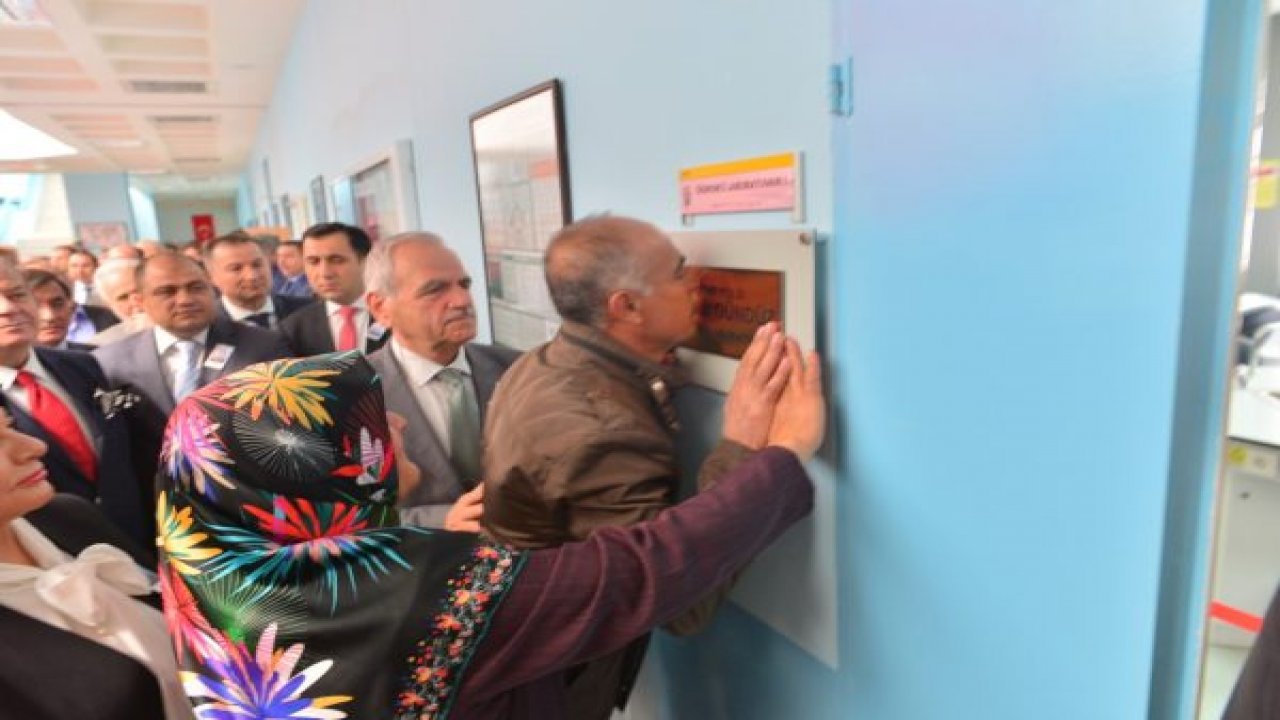 Şehidin İsmi Üniversite Laboratuvarına Verildi