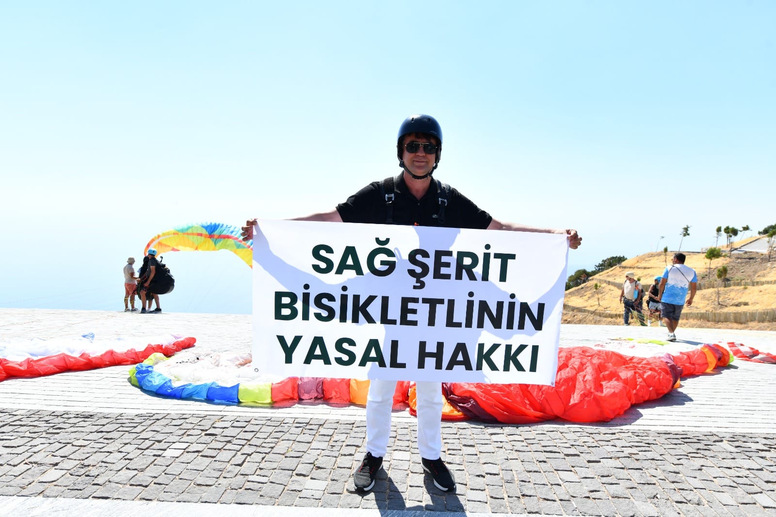 Bisiklet Farkındalığı İçin Anlamlı Çağrı: “Sağ Şerit Bisikletlinin Yasal Hakkıdır”