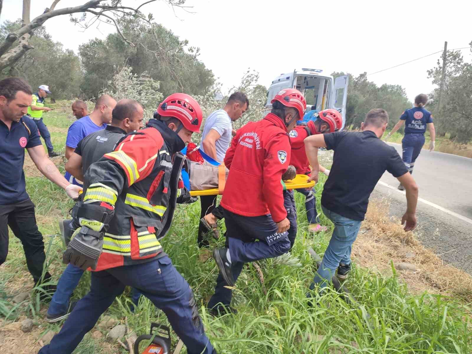 Sıkışmalı Kazada Şoför Güçlükle Kurtarıldı