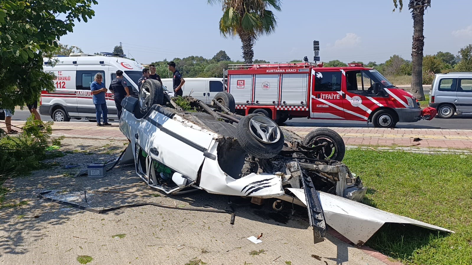 Direksiyon Hâkimiyetini Kaybetti, Araç Hurdaya Döndü
