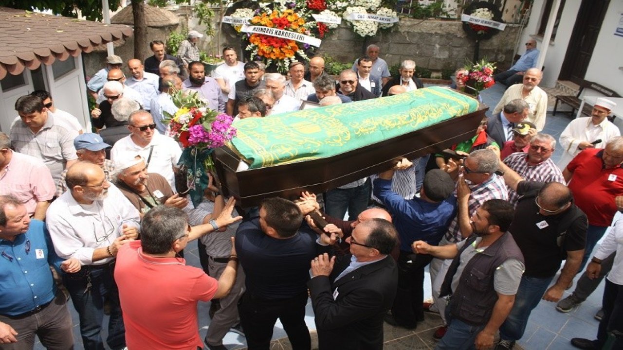 Gazeteci Kaya Güvenç son yolculuğuna uğurlandı