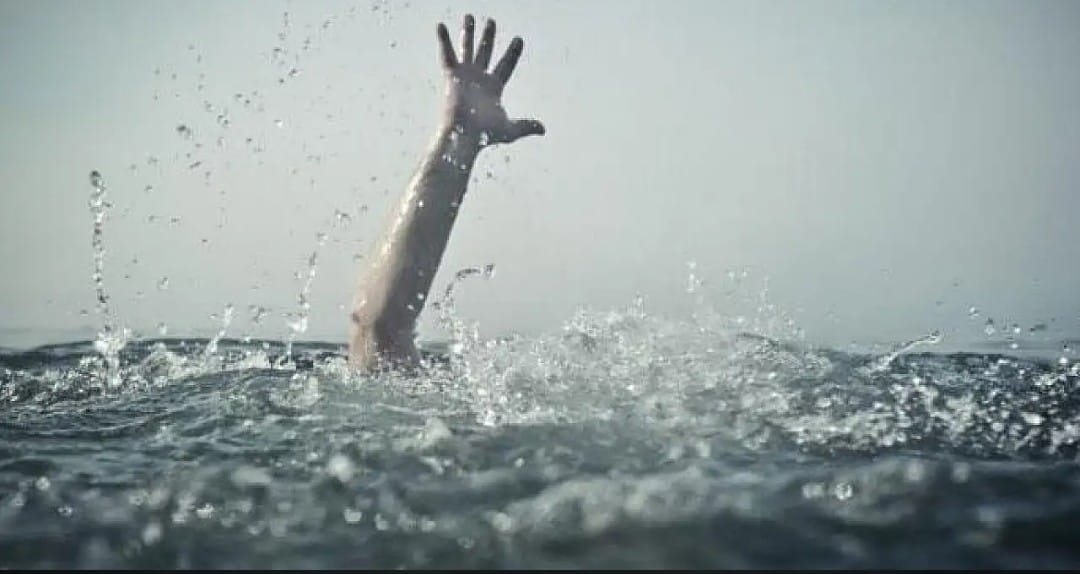 Muğla'da Denizde Can Pazarı: 65 Yaşındaki Kadın Hayata Döndürüldü