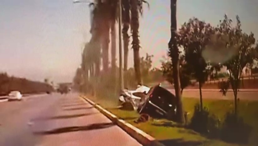 Polis Memurlarının Yaralandığı Zincirleme Kaza Kamerada