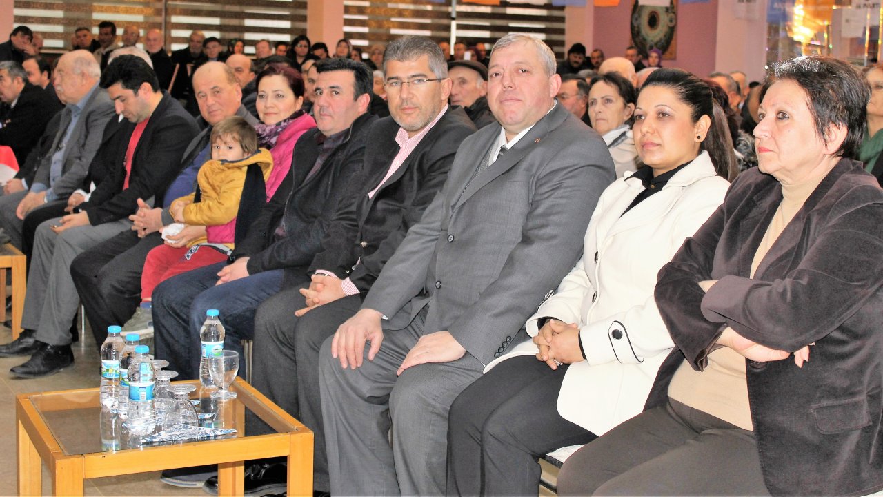 Ak Parti İlçe Danışa Yapıldı