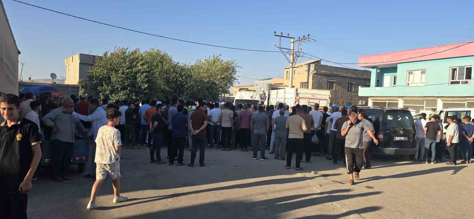 Tırın Altında Kalan Mehmet Hadi Çelik Hayatını Kaybetti