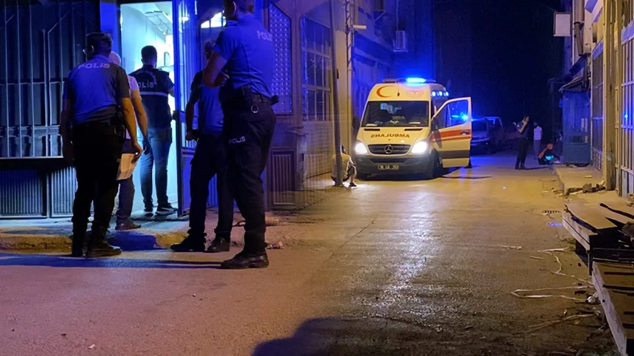 Kapısı Kilitli Çay Ocağında Genç Erkek Ölü Bulundu