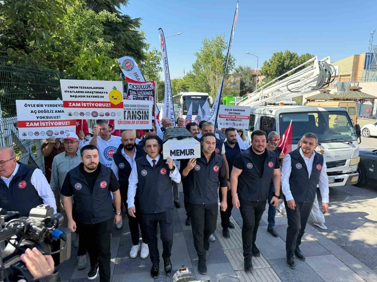 Demirel'den Emeklilik Teklifine Sert Tepki: 