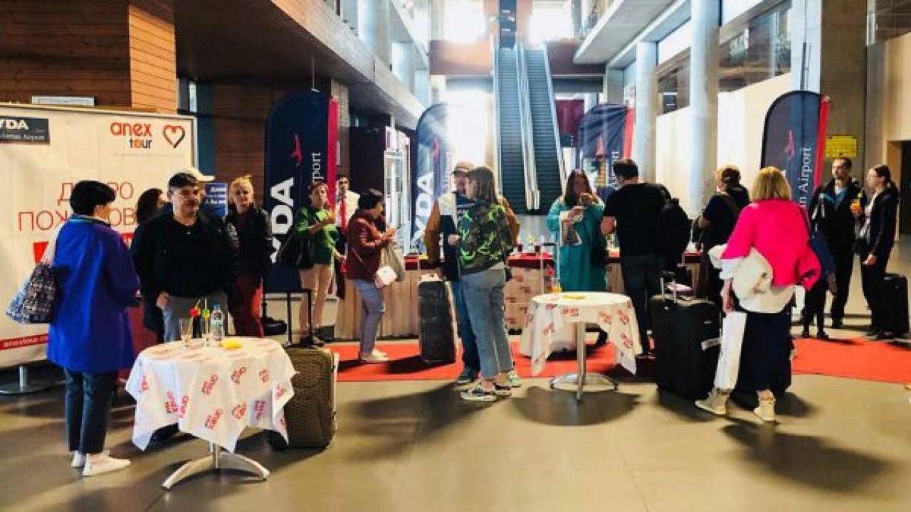 Dalaman’a ilk Rus turist kafilesi geldi