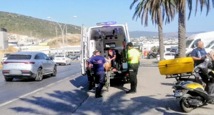 Muğla'da Şerit İhlali Kazaya Yol Açtı, Yaralılar Var