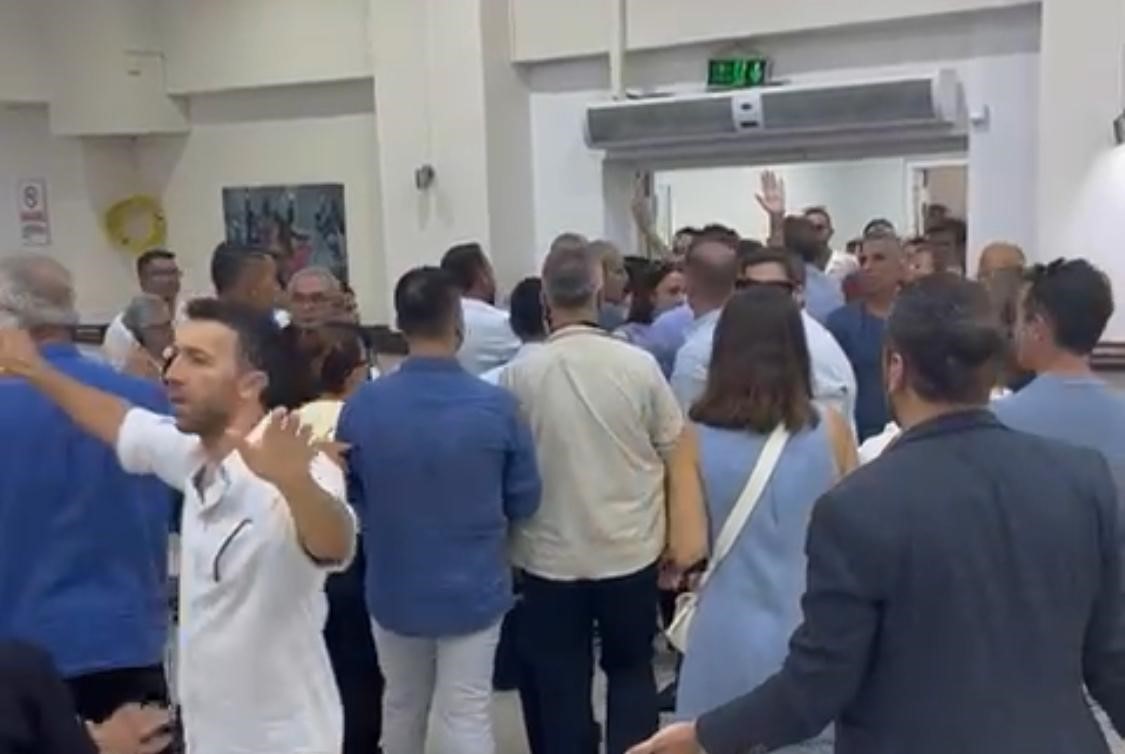 CHP Delege Seçimleri Gergin Başladı