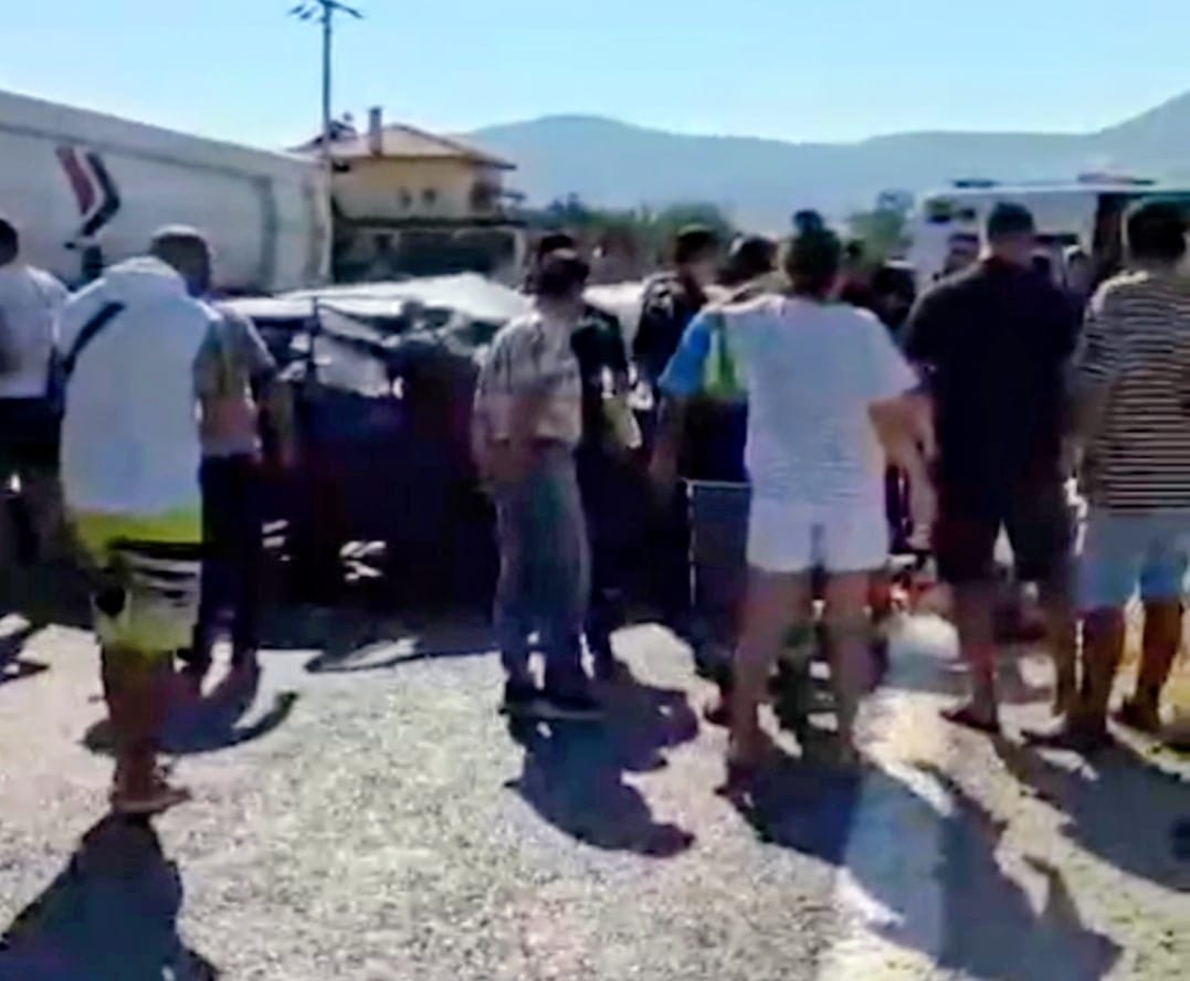 Muğla'da Trafik Kazası, Ölü ve Yaralılar Var