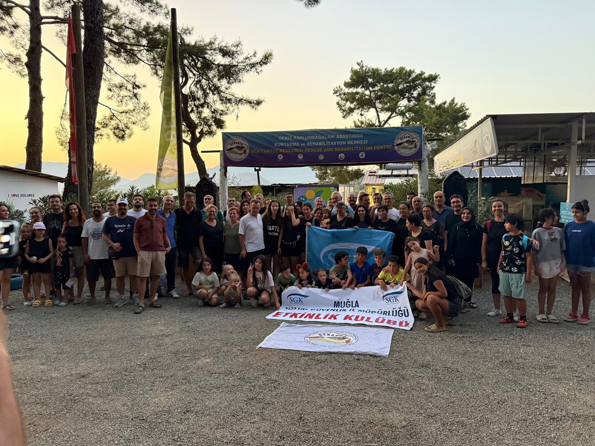 Muğla SGK’dan Ailelerle Anlamlı Etkinlik: Caretta Carettaların Denize Yolculuğu