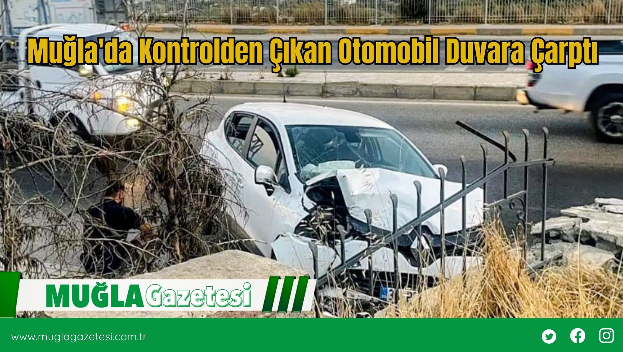 Muğla'da Kontrolden Çıkan Otomobil Duvara Çarptı