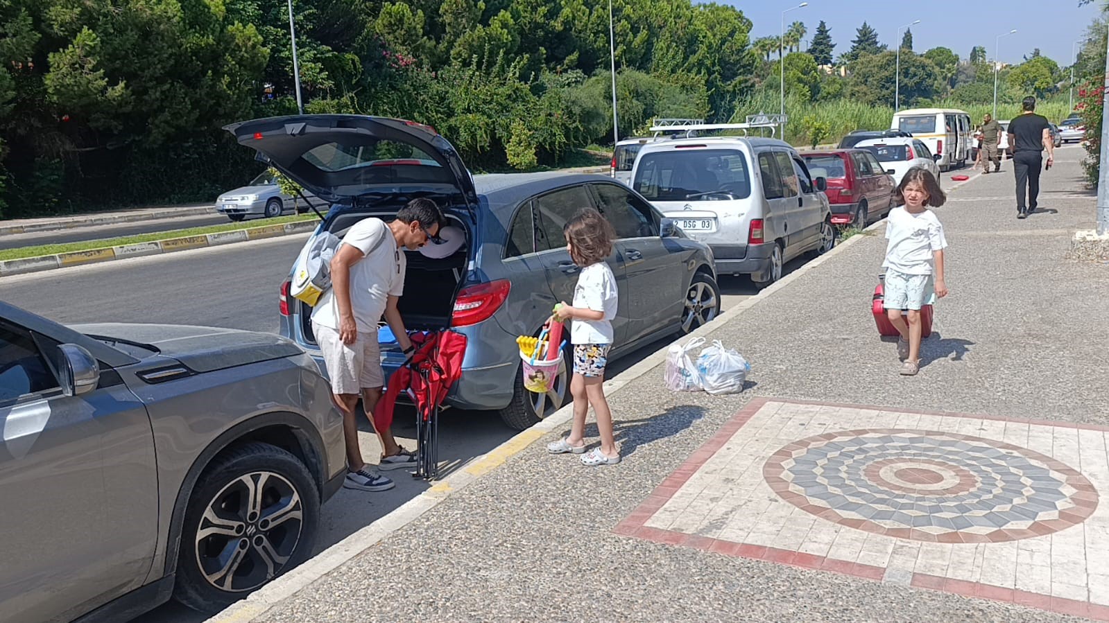 “2 Bin 500 Euro Ödedik, Perişan Olduk” Antalya Otelindeki Maaş ve Hizmet Krizi