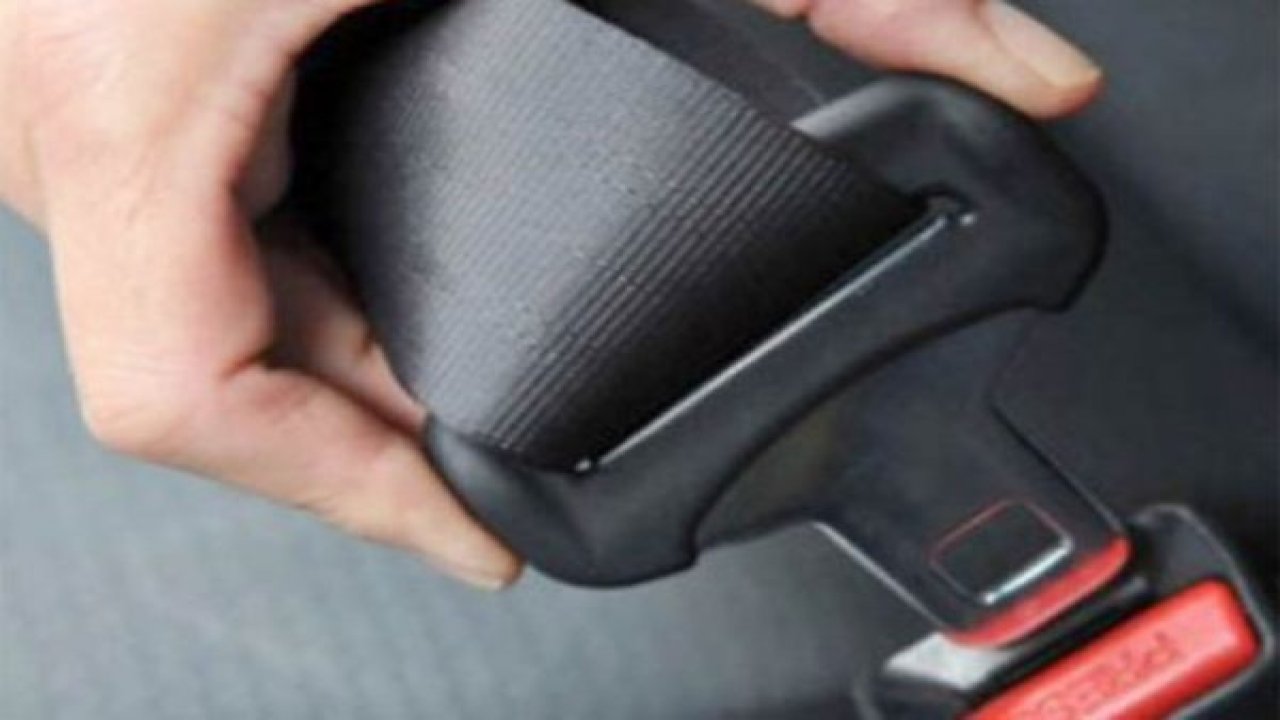 Emniyet kemeri  susturucusuna ceza