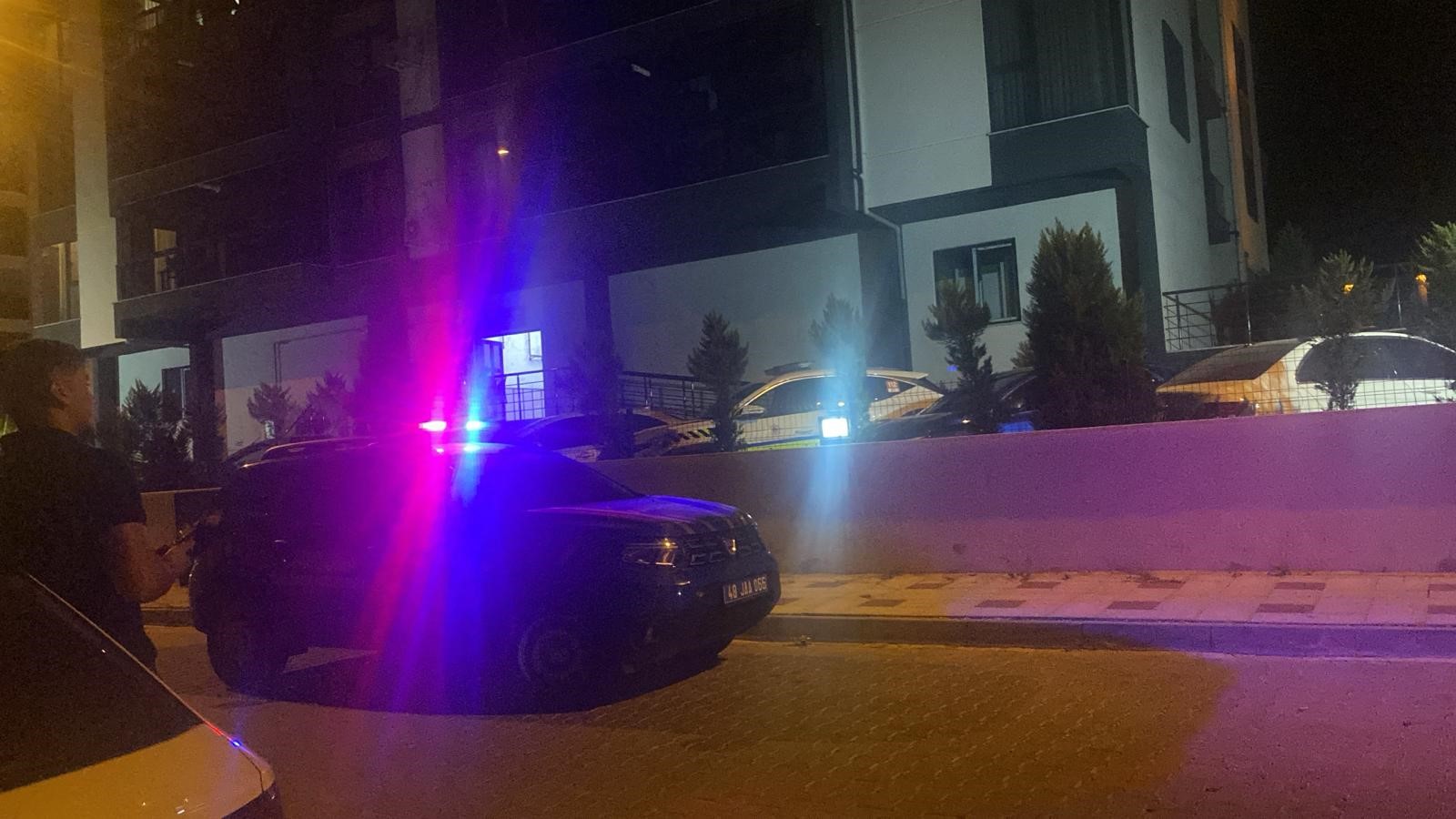 Milas’ta Şüpheli Ölüm: 2 Çocuk Annesi, Evinde Ölü Bulundu