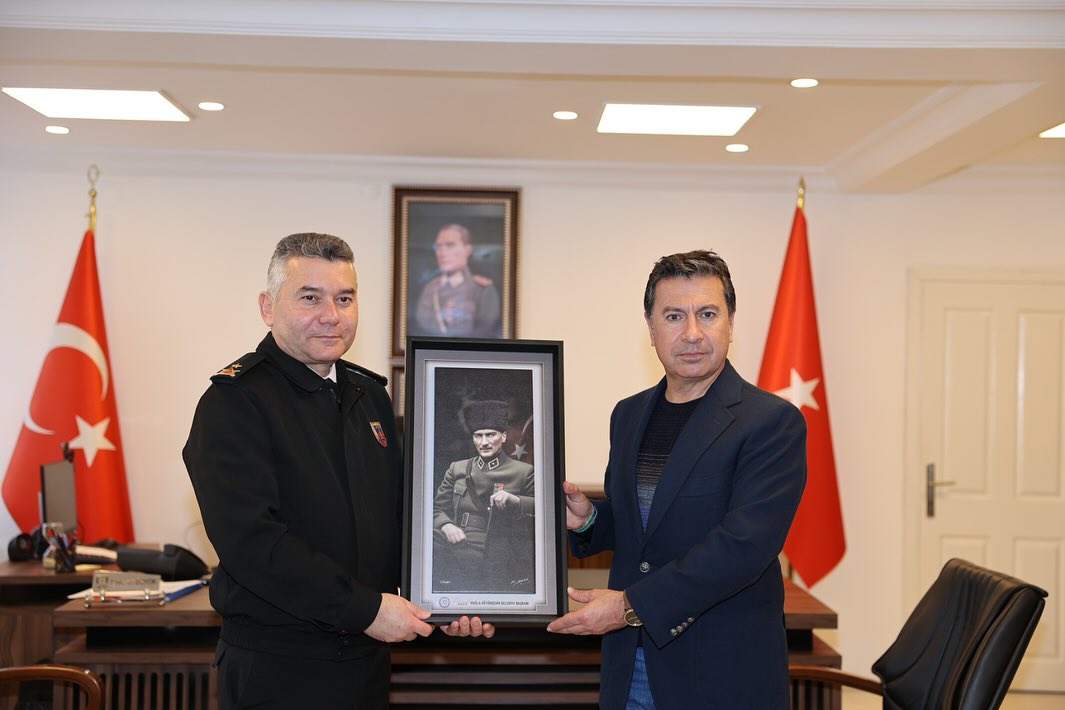 Başkan Aras’tan 30 Ağustos Açıklaması: “Atatürk’ün Askeriyim”