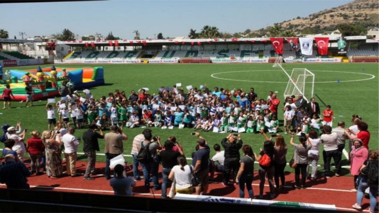 İsmail Altındağ Çocuk Futbol  Festivali Kupa Töreni İle Sona Erdi