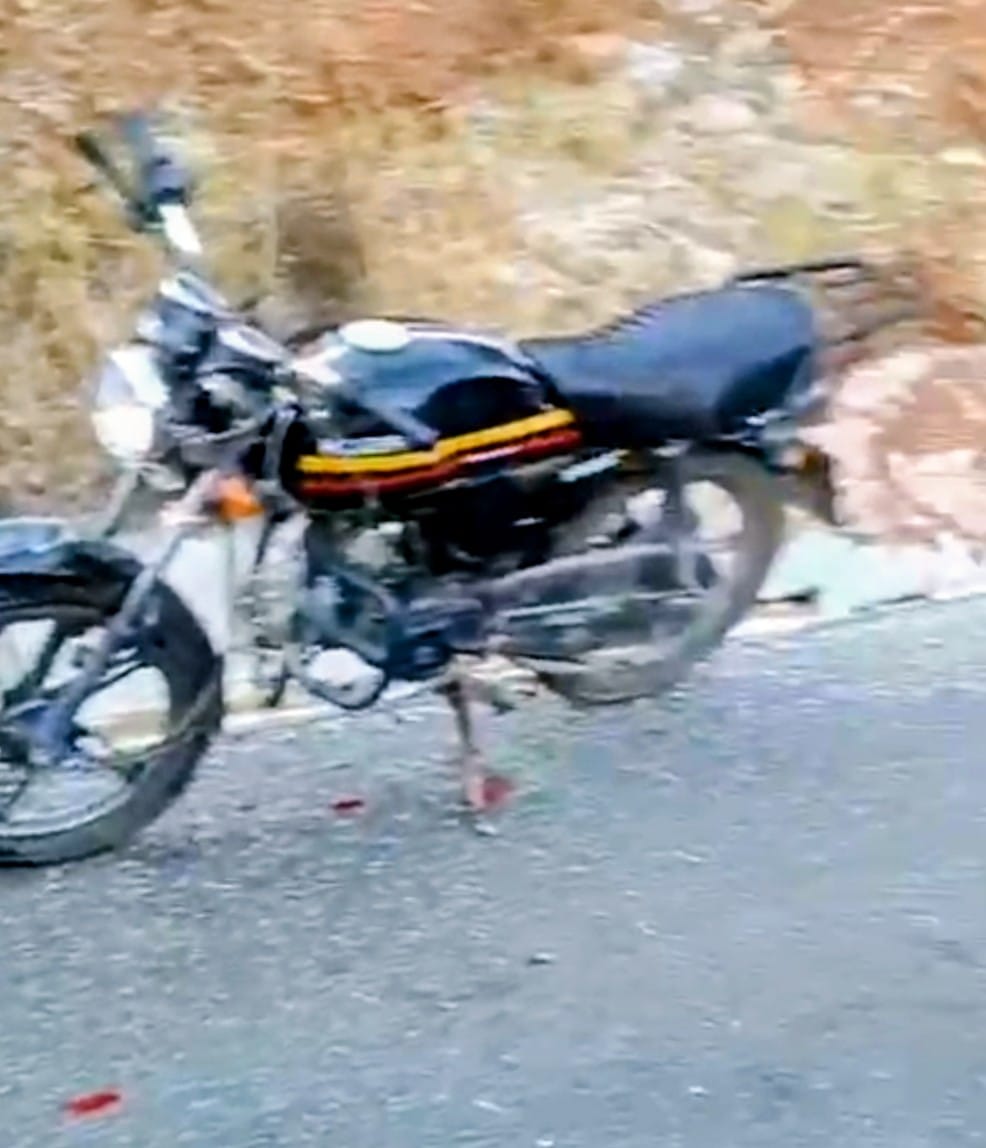 Muğla'da Motosiklet ile Çekici Çarpıştı