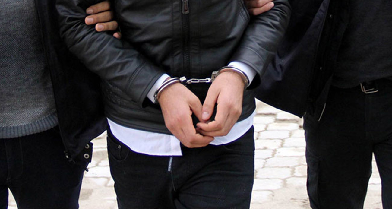 Cumhuriyet Savcısı Boğazından Bıçaklanarak Öldürüldü