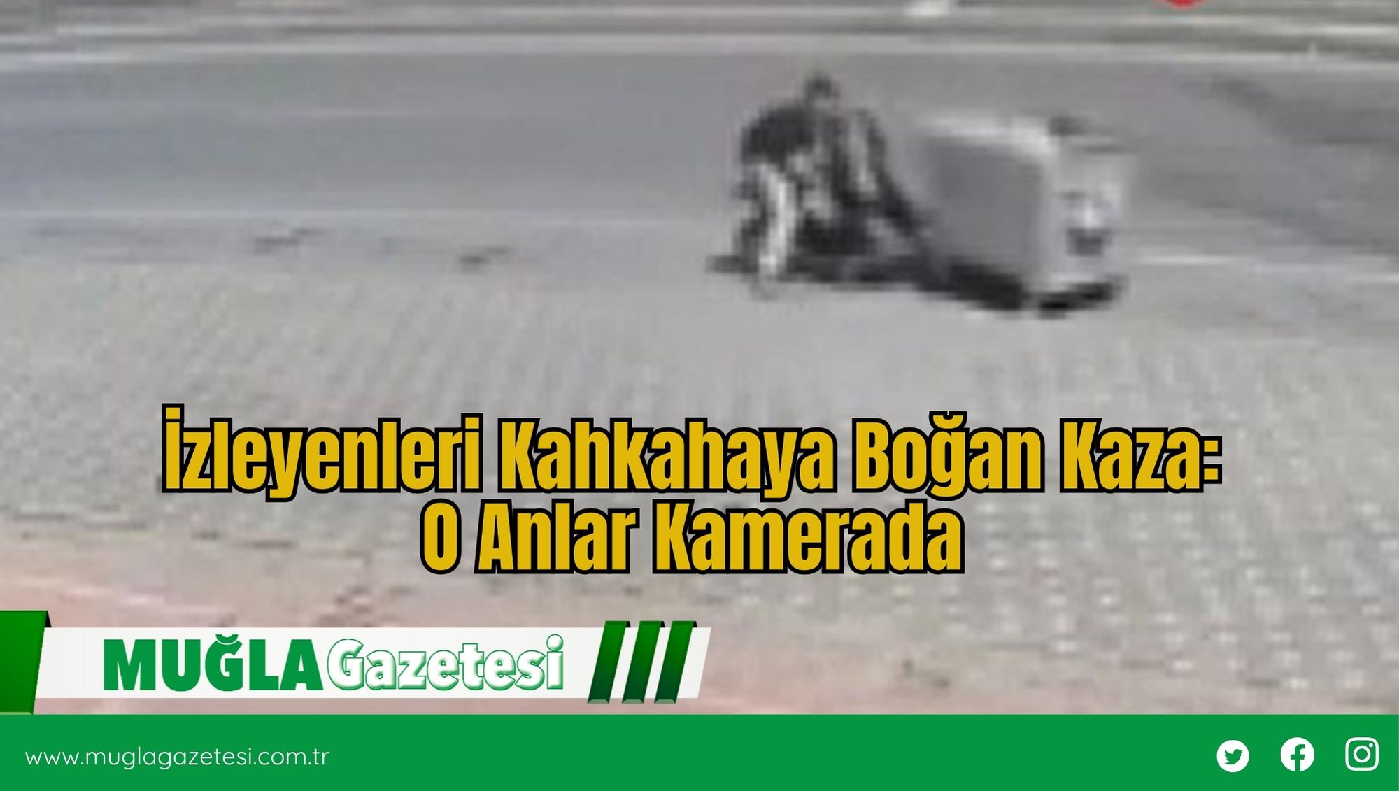 İzleyenleri Kahkahaya Boğan Kaza: O Anlar Kamerada