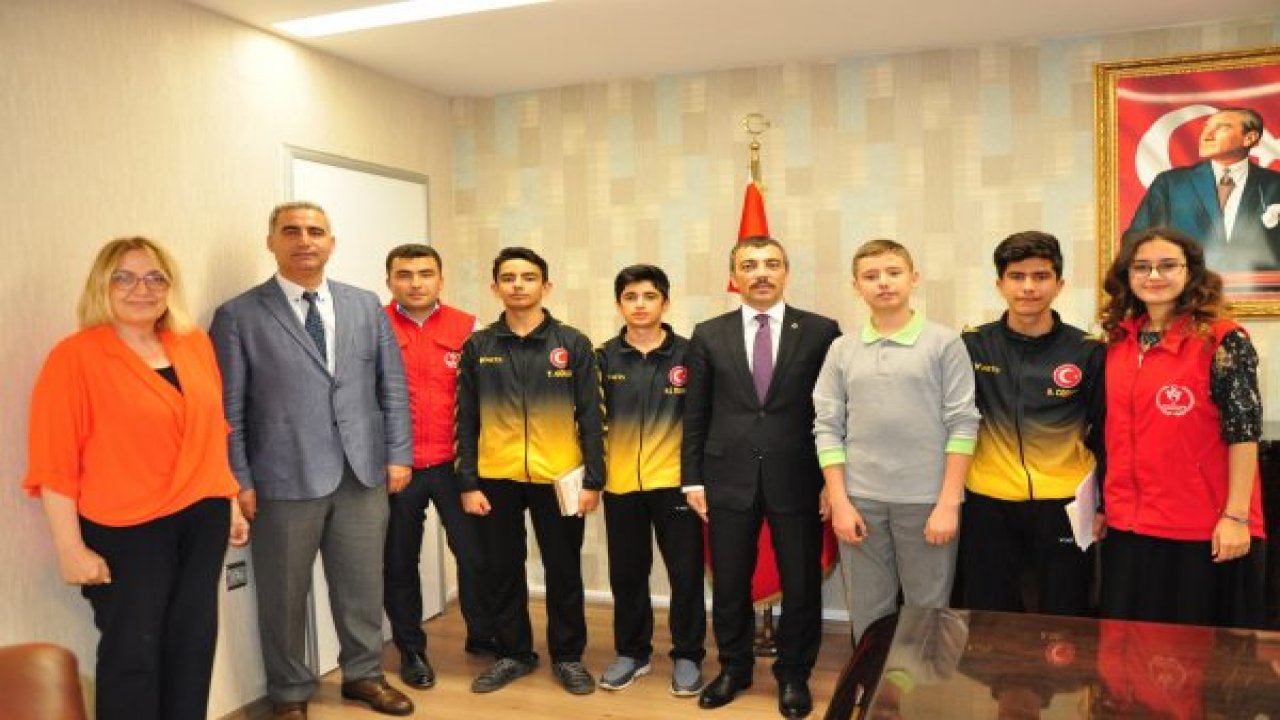 “Kitap Okuma Halkaları” projesi