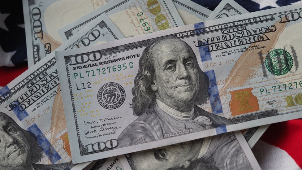 Dev banka yıl sonu Dolar beklentisini değiştirdi