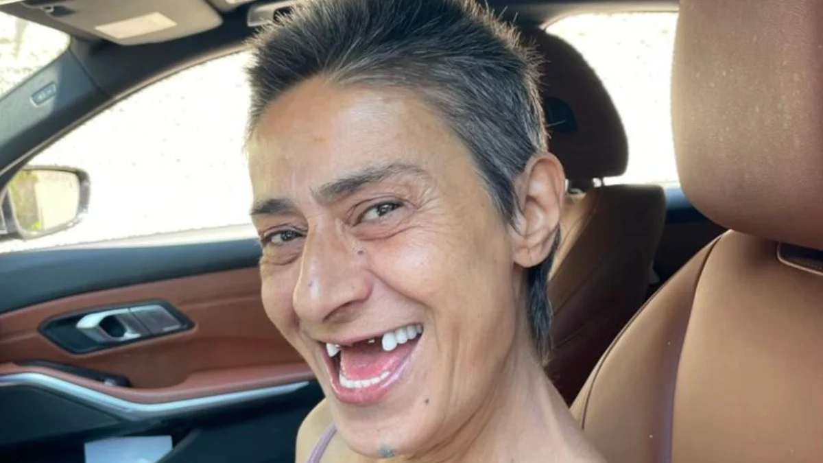 Yıldız Tilbe Dişsiz Fotoğraflarıyla Takipçilerini Şaşırttı!