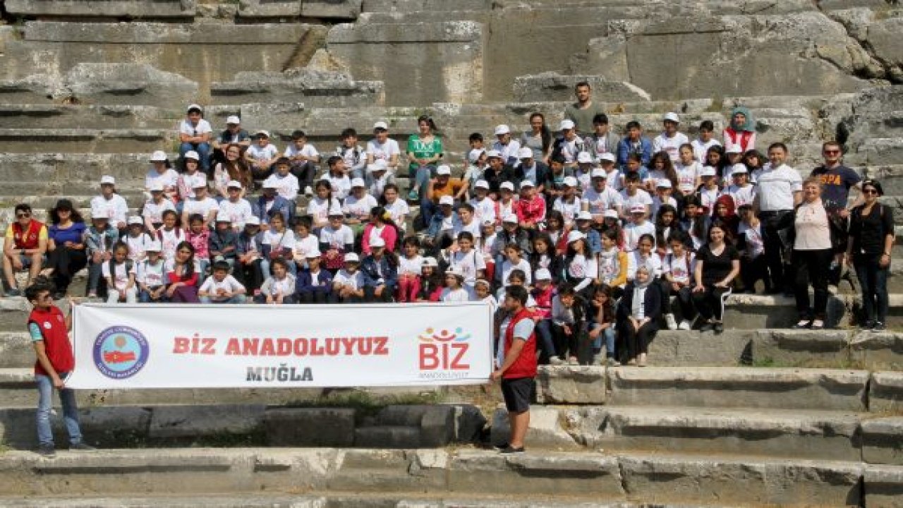 Tarihi mekanları gezdiler