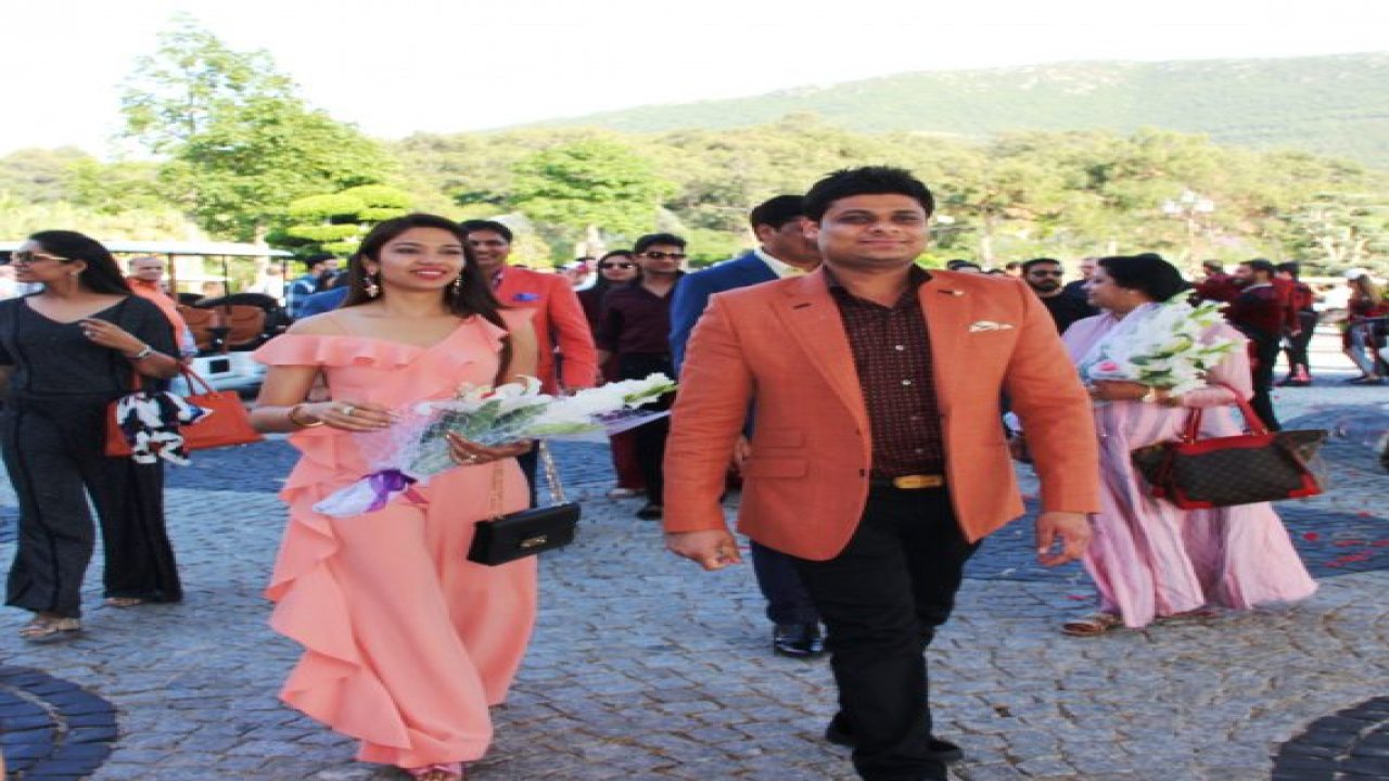 Bodrum’da Hint düğünü