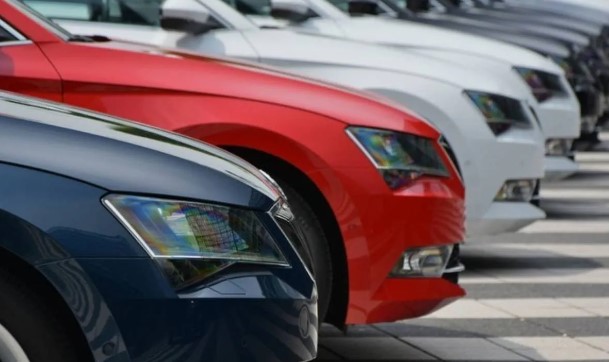 Tarih belli oldu! “Otomobillere büyük zam gelecek” uyarısı