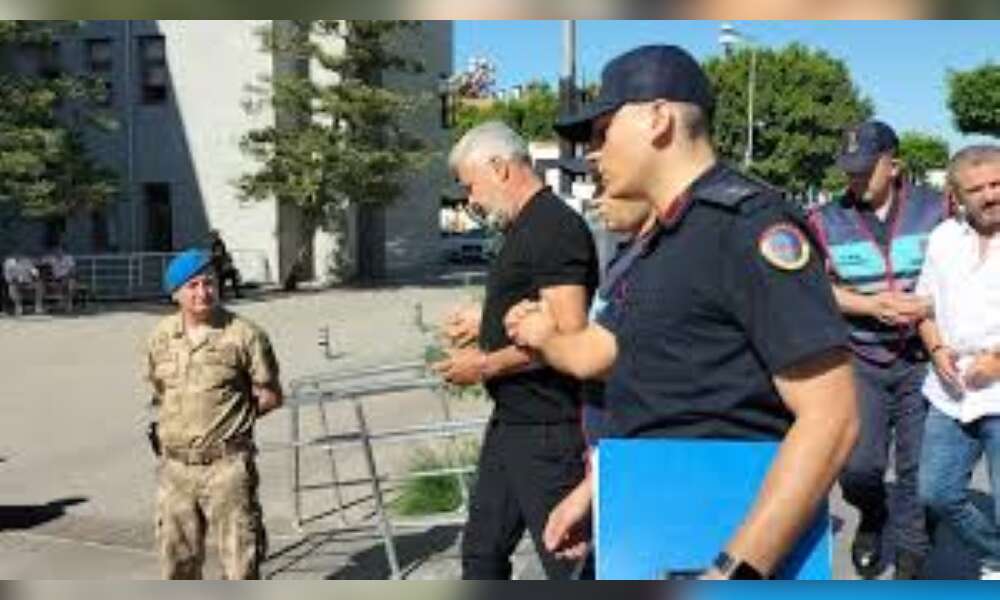 Eski Belediye Başkanı Tutuklandı