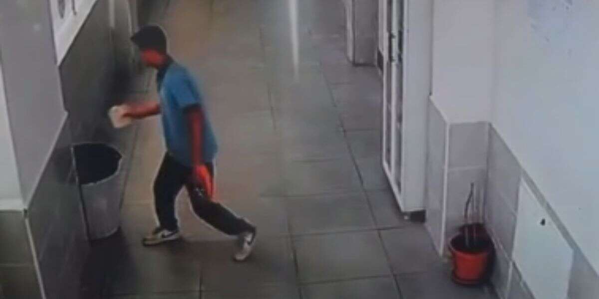 Muğla'da Yerdeki Çöpü Fark Eden Öğrenci Ödülü Kaptı