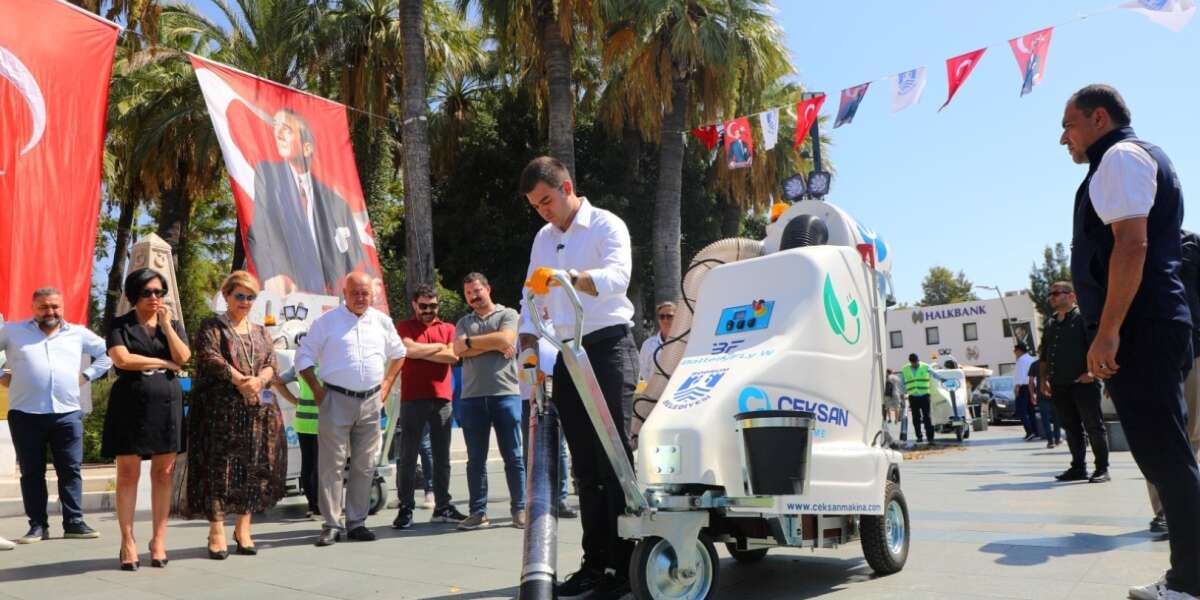 Bodrum’da Yeni Nesil Elektrikli Süpürge Araçları Hizmete Girdi