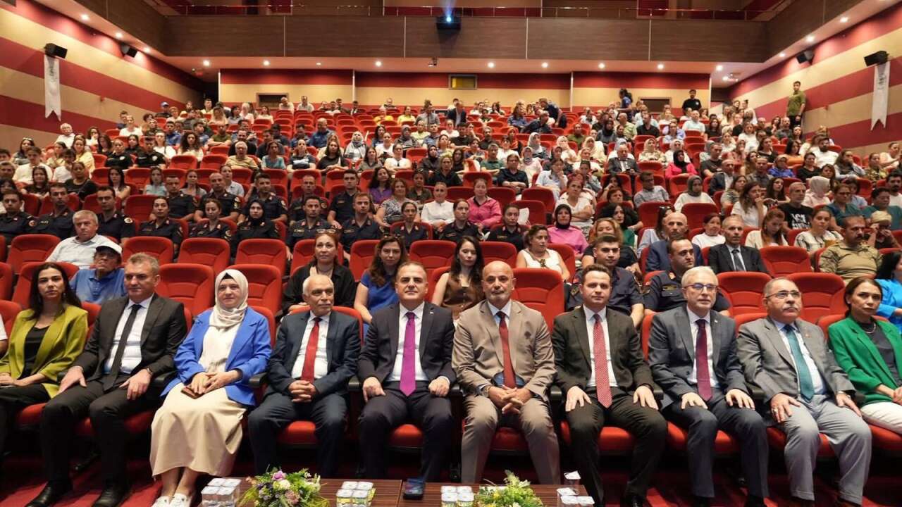 Muğla’da “Geleceğimizin Mimarı Aileler” Konferansı Düzenlendi