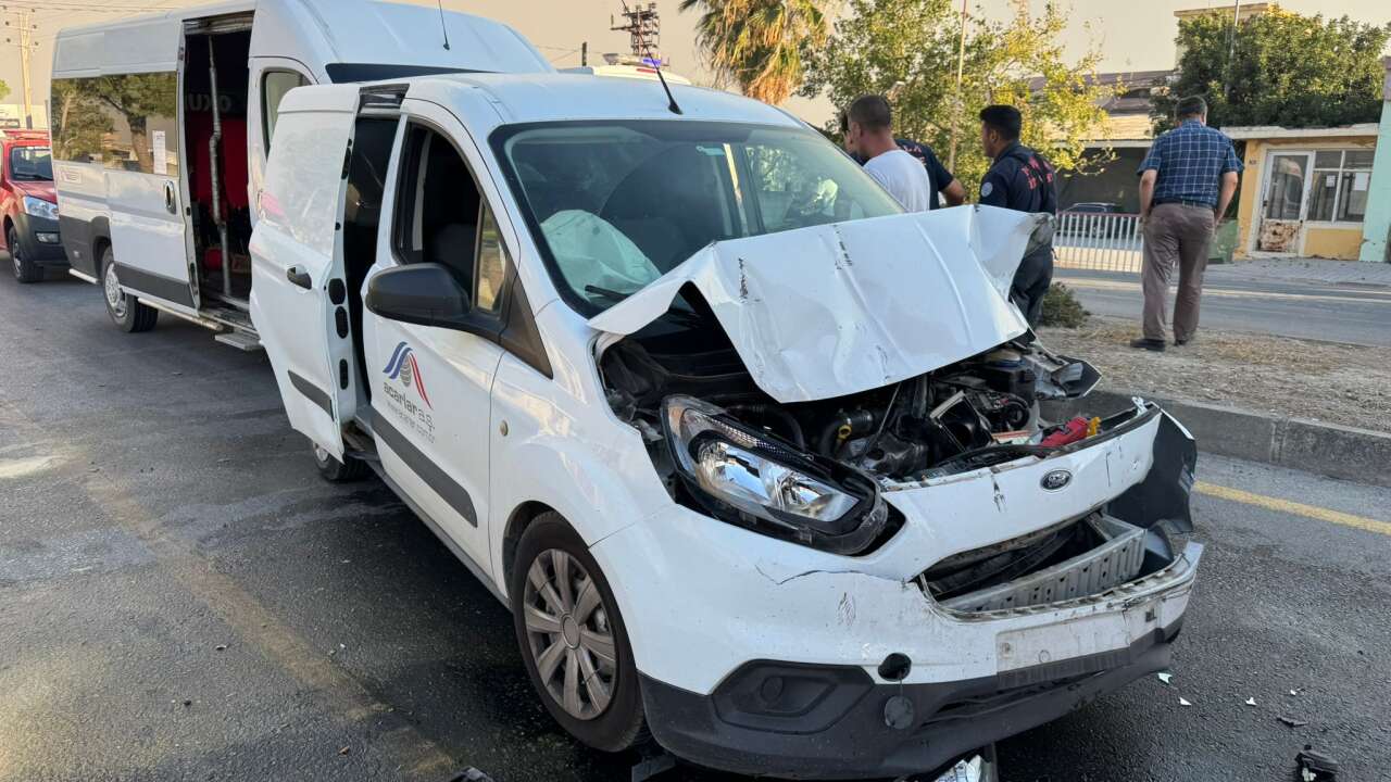 SONDAKİKA: Ortaca’da Öğrenci Servisi Kaza Yaptı, Yaralılar Var