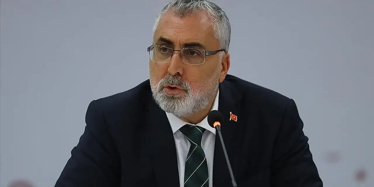 Çalışma Saatleri Azalacak mı? Bakan Işıkhan Yanıtladı