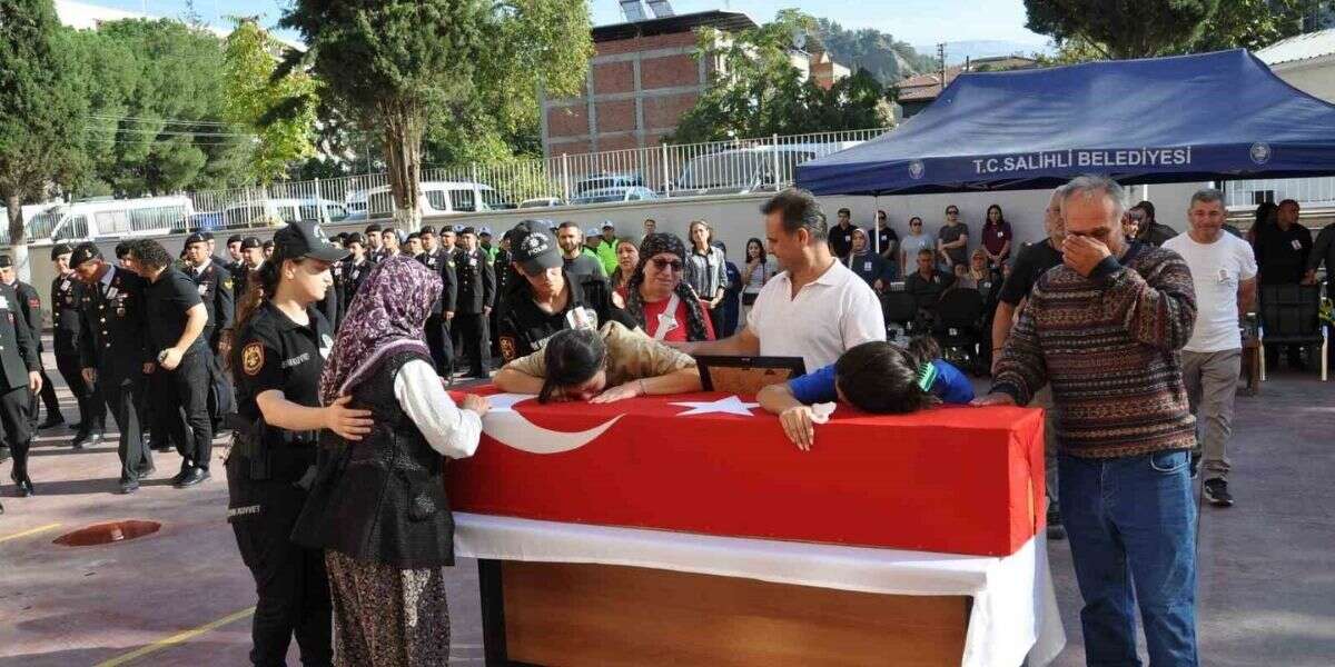 Tır Faciasında Yaralanan Polisten Acı Haber Geldi