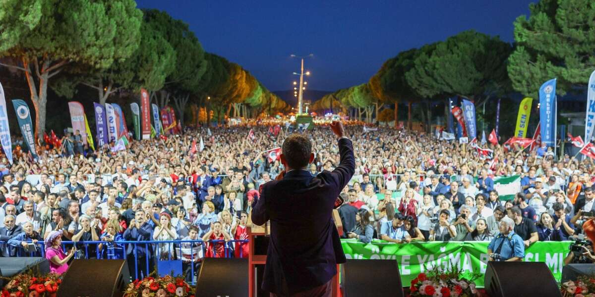 Özgür Özel Muğla’dan Sert Çıktı: “Geleceğimize Savaş Açtılar!”