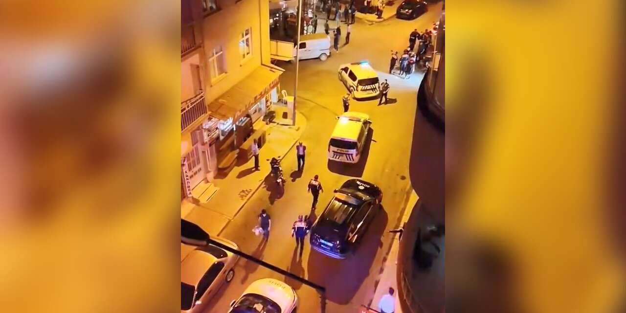 Üniversite Mahallesi’nde Kanlı Kavga: Bıçakla Yaraladı, Kaçtı!