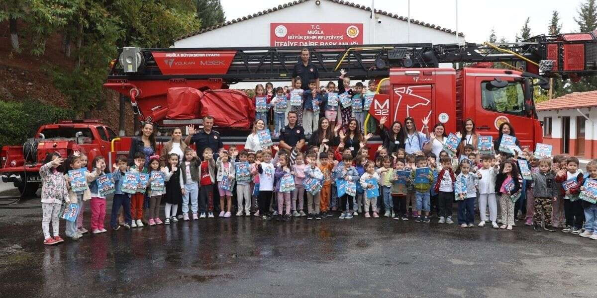 İtfaiye Haftasında Minik Kahramanlar Bilinçleniyor