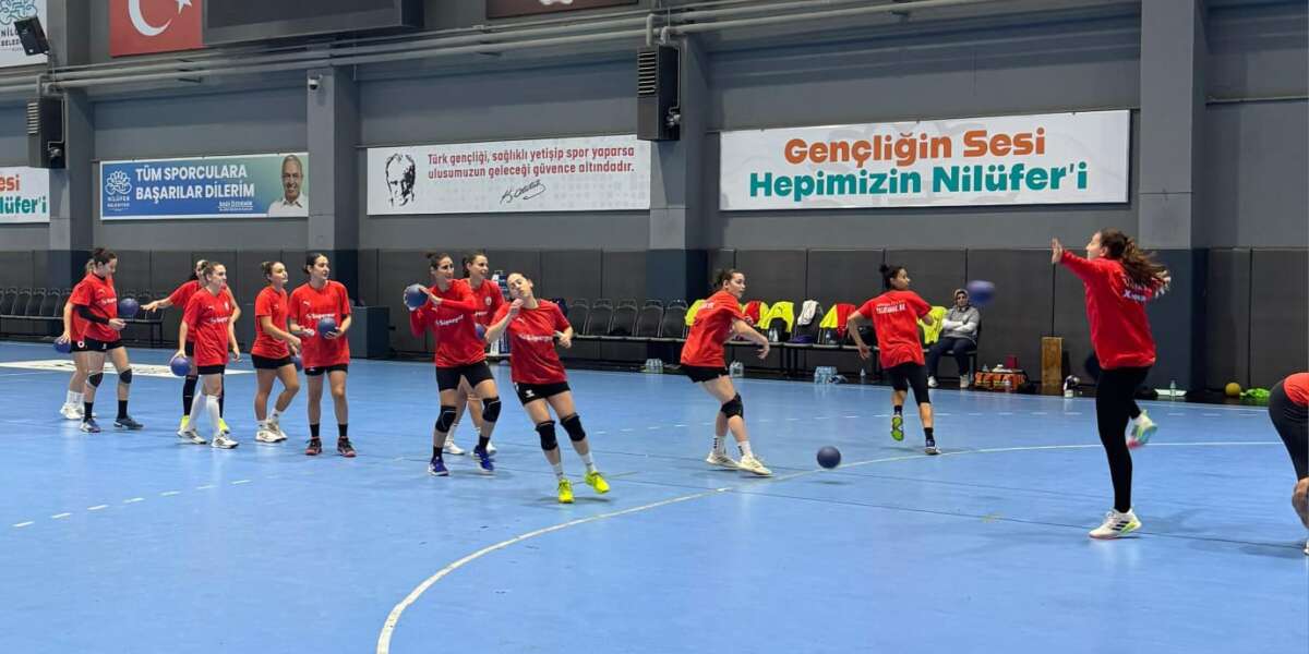 Armada Praxis Yalıkavakspor’dan Destek Çağrısı: “Bu Kızlar Daha Fazlasını Hak Ediyor”