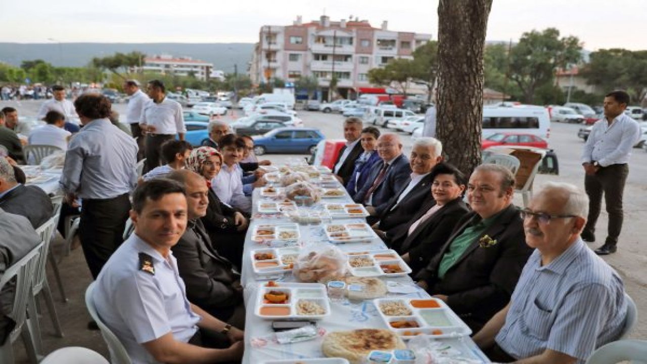 Muğla protokolü iftar yemeğinde buluştu